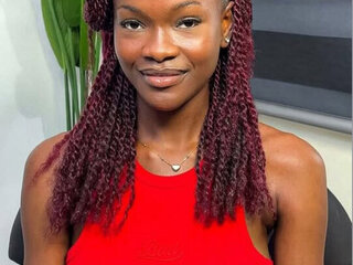 Raissa hairstyle